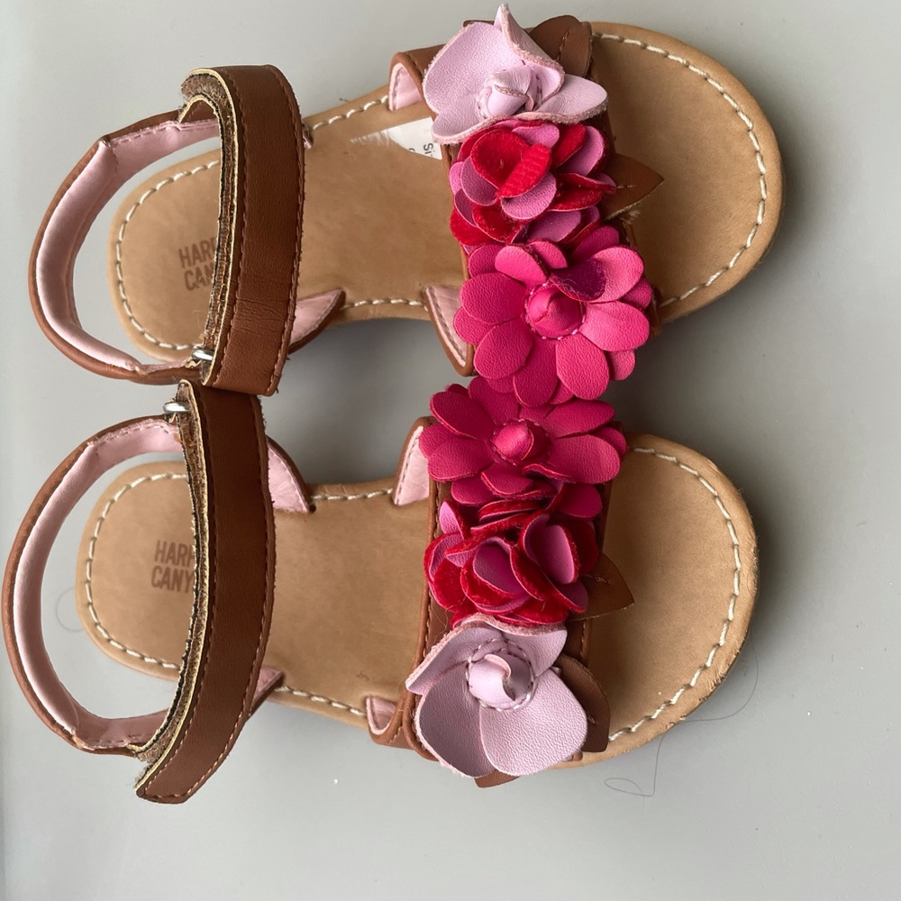 Harper Canyon Lil Felicity Flower Sandal